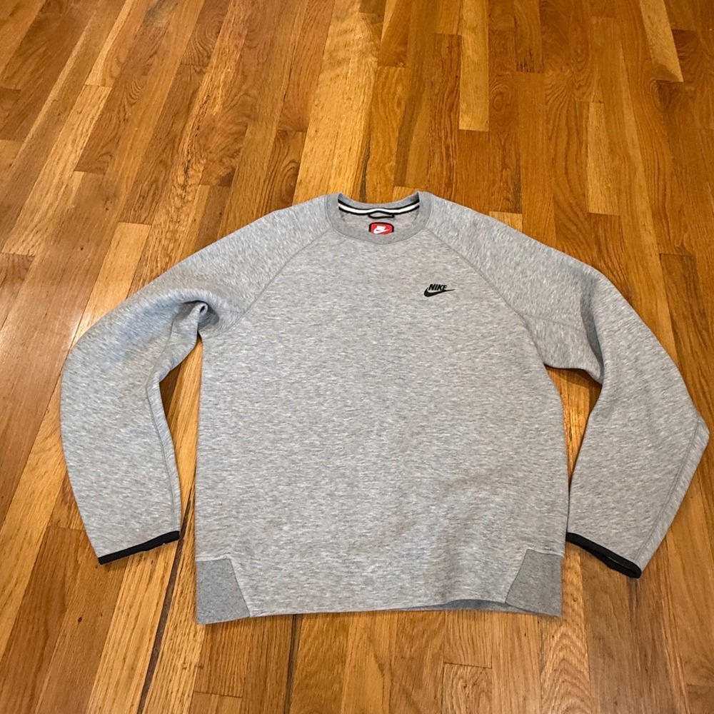 Nike Mens Tech Fleece Crewneck Sweatshirt Dark Grey Heather Medium